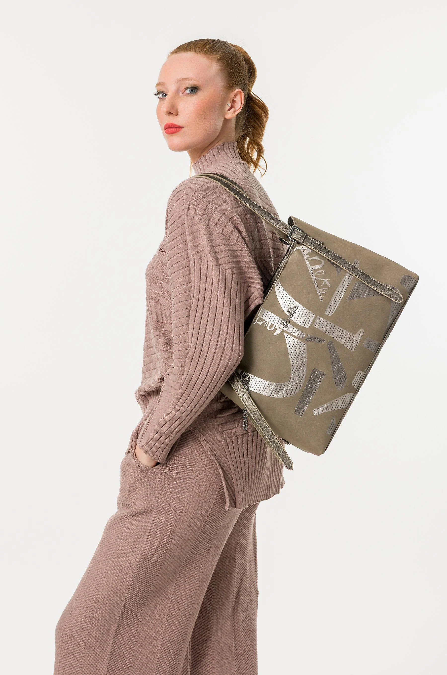 Bolso de hombro Taupe - Image 9
