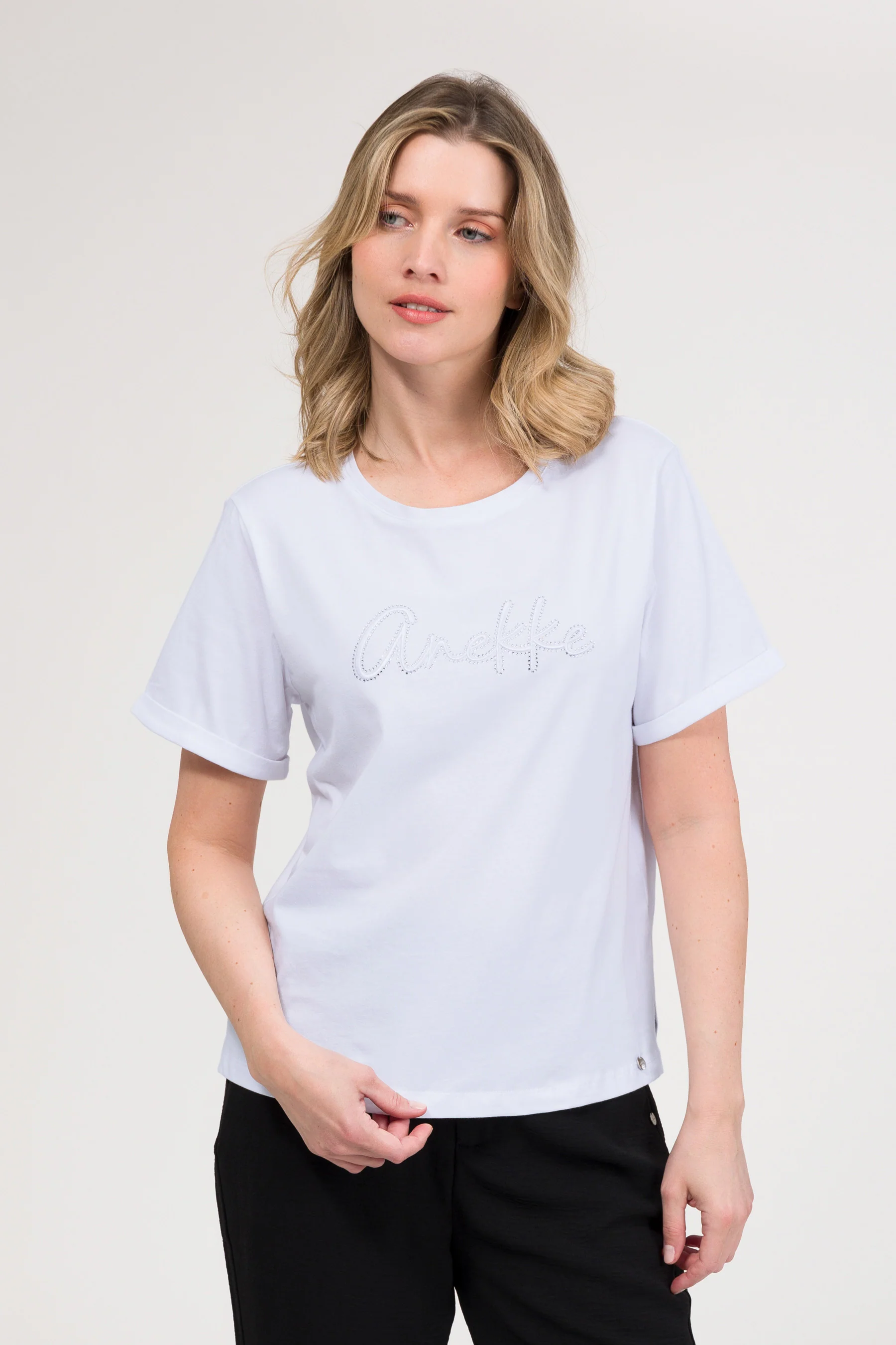 Camiseta blanca de manga corta - Image 2