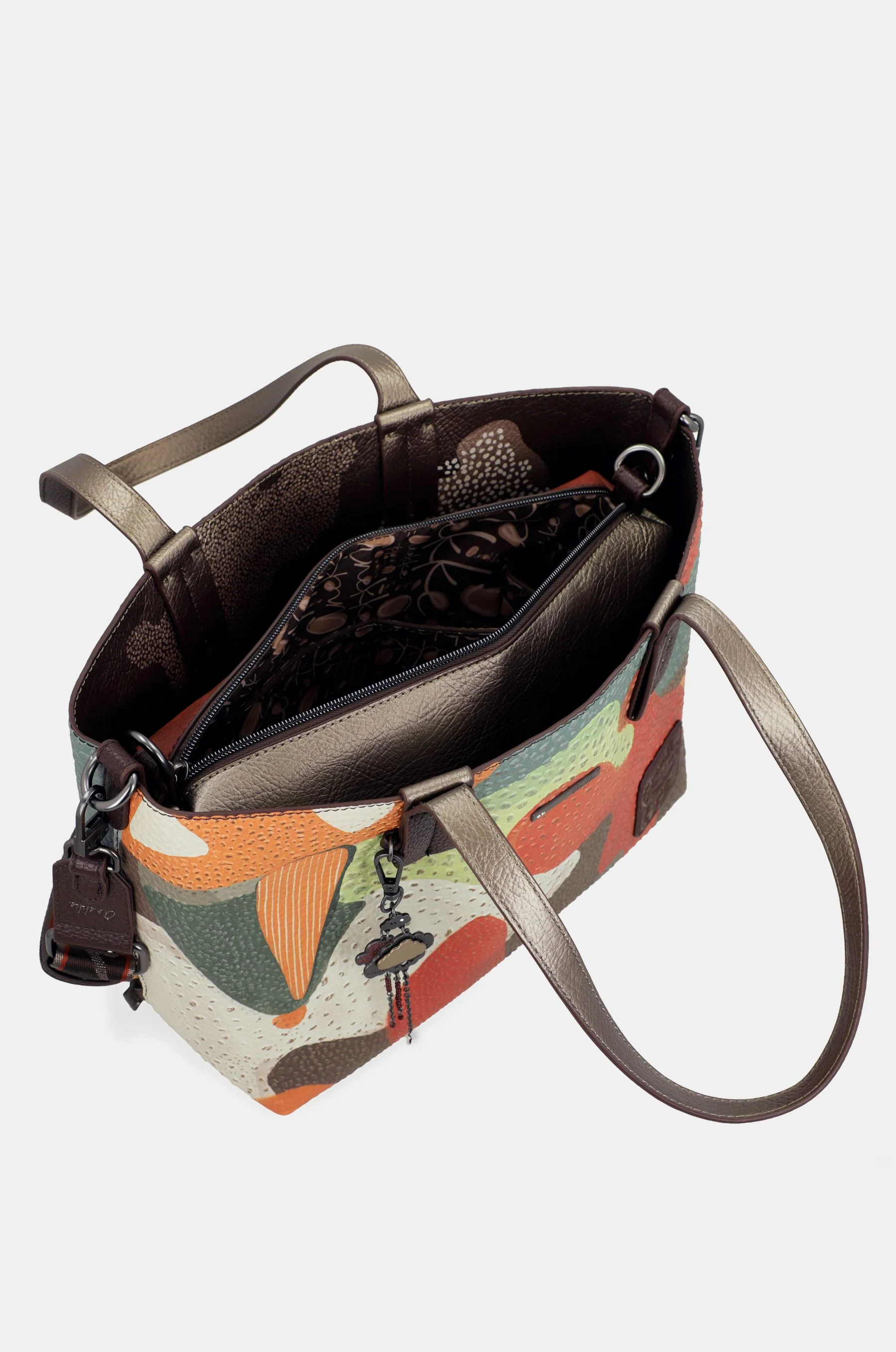 Tote Odyssey - Image 16